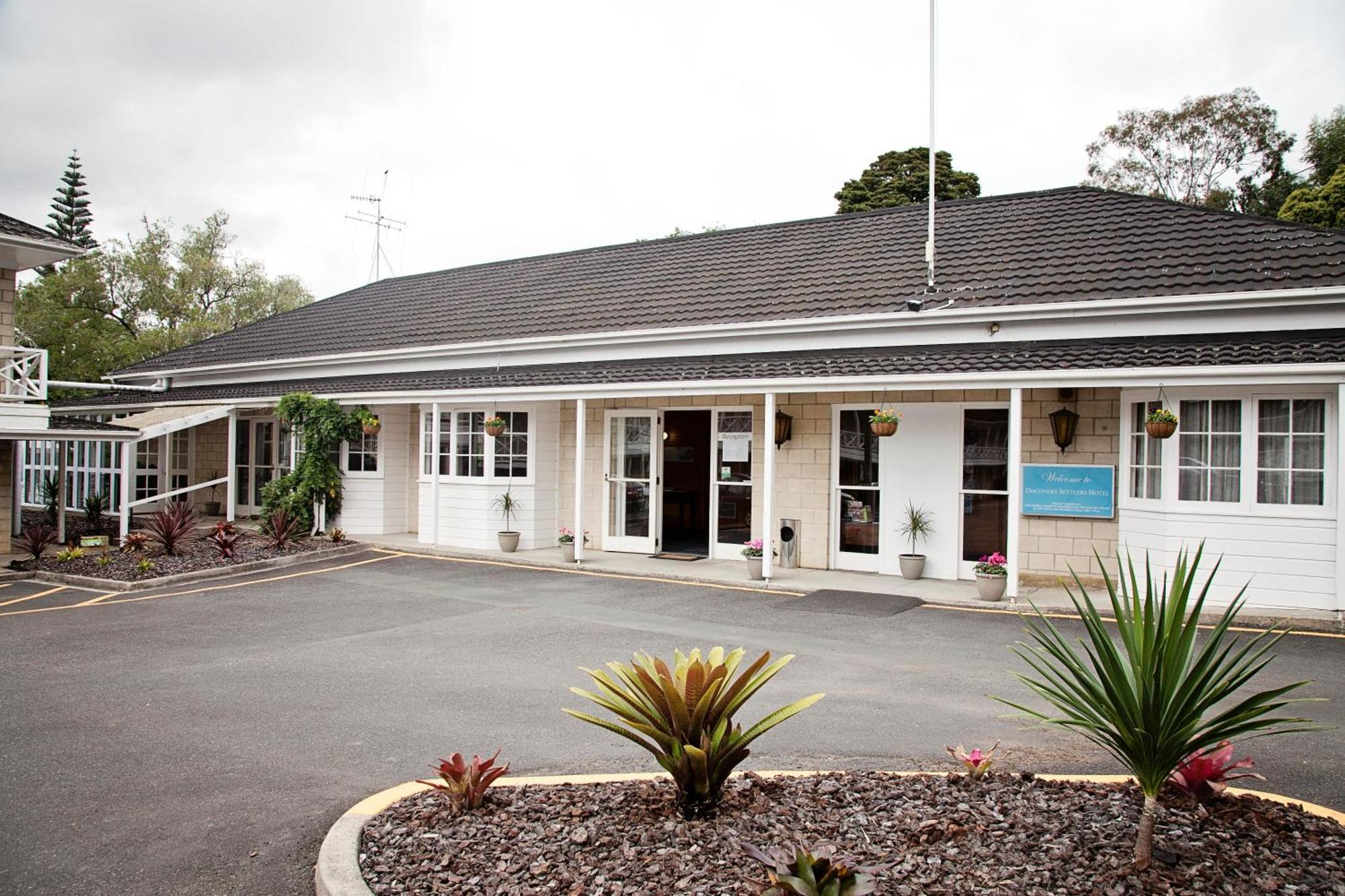 Discovery Settlers Hotel Whangarei Extérieur photo