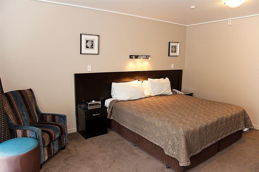 Discovery Settlers Hotel Whangarei Extérieur photo
