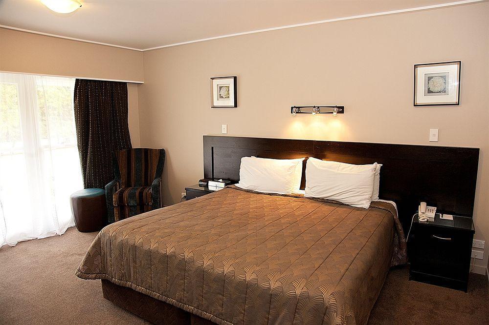 Discovery Settlers Hotel Whangarei Extérieur photo